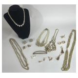 FASHION JEWELRY EARRINGS NECKLACES BARRETTE