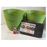 SUNCAST 18' LARGE PLANTER POTS x 2 W KNEELING PAD
