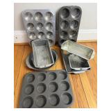 BAKING PANS MUFFINS BREAD PIE BROWNIES!