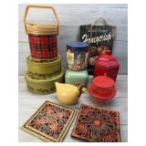 JACKPOT LOT CHICKEN CANISTER TINS TRIVETS DECOR