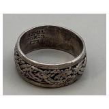 925 STERLING SILVER RING