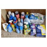 CLEANING SUPPLIES LAUNDRY DETERGENT TRASH BAGS