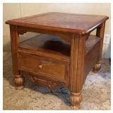 VINTAGE OAK END TABLE W ONE DRAWER