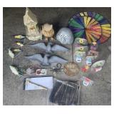 JACKPOT LOT!  YARD & GARDEN DECOR