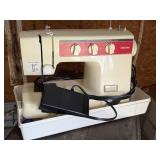 BROTHER VX-1100 SEWING MACHINE W CASE