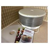 SNACKMASTER JR FOOD DEHYDRATOR