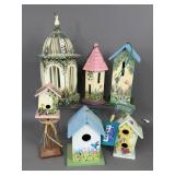 ASSORTED DECORATIVE & FUNCTIONAL BIRD HOUSES