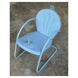 SQUIRREL FEEDER METAL LAWN CHAIR CUTE!