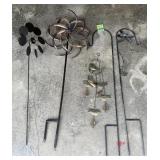 SHEPHERD HOOKS SPINNERS METAL BIRD WIND CHIME