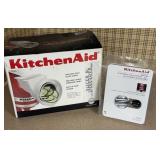 KITCHEN AID SLICER & SHREDDER ATTACHMENT & HUB