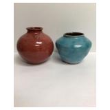 Two NC Jugtown Vases