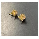 Vintage 14 KT Filigree Flower Earrings