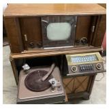 Vintage 1947 Radio TV Phonograph Cabinet