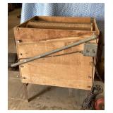 Vintage Handmade Pea Sheller
