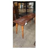TABLE / BENCH