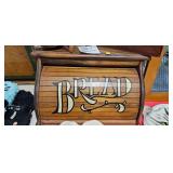 BREAD BOX