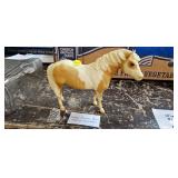 BREYER HORSE