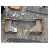(2) OPEN BACK SKID STEER MOUNT PLATES (2) OPEN BACK SKID STEER MOUNT PLATES