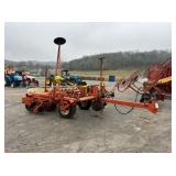 ALLIS CHALMERS FOUR ROW PLANTER ALLIS CHALMERS FOUR ROW PLANTER