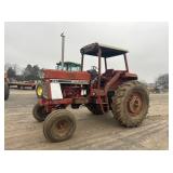 INTERNATIONAL 1086 TRACTOR INTERNATIONAL 1086 TRACTOR