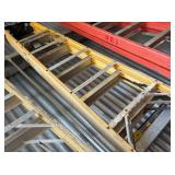 6’ FIBERGLASS STEP LADDER 6’ FIBERGLASS STEP LADDER
