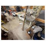 STAINLESS WORK TABLE