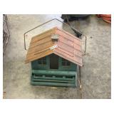 BIRD FEEDER