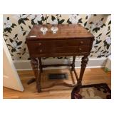 END TABLE 20”X14”X28”