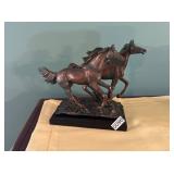 RUNNING HORSE DECOR