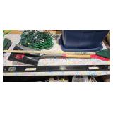 YARD TOOLS / LEVELS