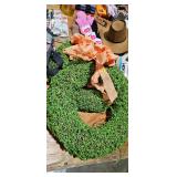 WREATH LOT