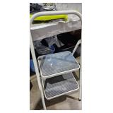 STEP STOOL