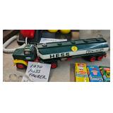 VINTAGE HESS TOY TRUCK
