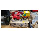 POWER SHOVEL TRUCK TOY