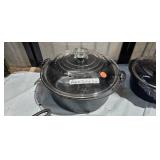 DUTCH OVEN WITH LID