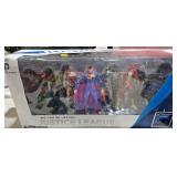 JUSTICE LEAGUE ACTION FIGURES