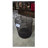 WIRE TRASH CAN