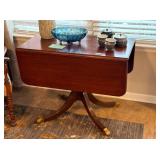 DROP LEAF TABLE DROP LEAF TABLE