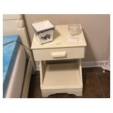 NIGHT STAND WITH CONTENTS NIGHT STAND WITH CONTENTS