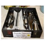 ONEIDA COMMUNITY STAINLESS “SATINIQUE” FLATWARE ONEIDA COMMUNITY STAINLESS “SATINIQUE” FLATWARE