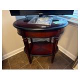 OVAL SIDE TABLE OVAL SIDE TABLE