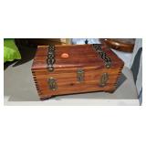 SMALL WOODEN BOX SMALL WOODEN BOX