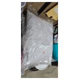 PILLOW LOT PILLOW LOT