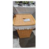 LONGABERGER BASKET HAMPER LONGABERGER BASKET HAMPER