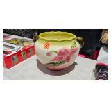 VINTAGE PLANTER VINTAGE PLANTER