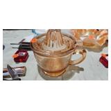 MEASURING CUP / JUICER MEASURING CUP / JUICER