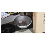 COLANDER / STRAINER