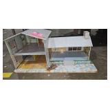 DOLL HOUSE VINTAGE