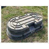 RUBBERMAID 50 GAL STOCK TANK