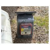 SOLAR PAK FENCE CHARGER